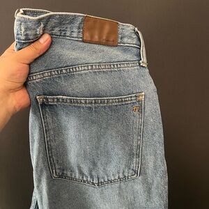 Madewell Jeans The Momjean mom jean 32 Light  Blue Stratfield Wash Women Summer